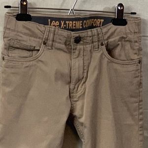 Lee X-Treme Comfort khaki pants